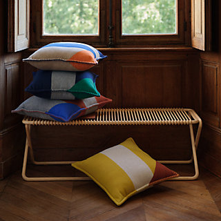 クッション ジャカード 《カザック》 ヴァーティカルストライプ